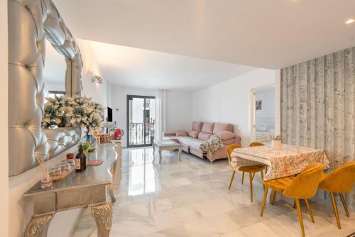 Enjoy Puerto Banus Next To Beach