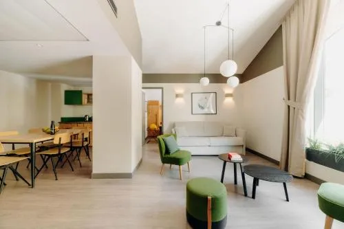 PlanB Hotel - Living Chamonix photo 11