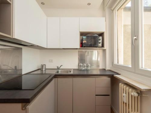 Xenia Milan - Studio apartment in Via Monreale 14