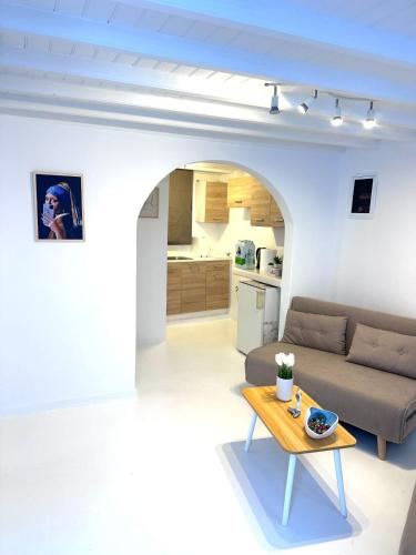ibi azure house