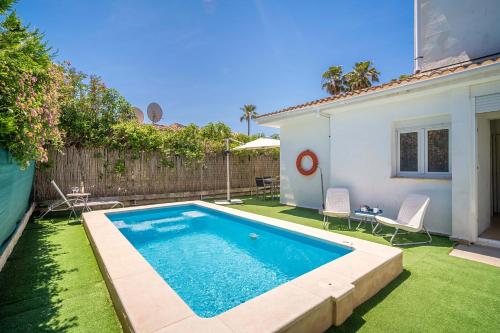Beach Villa Ribot II by Sealand Villas