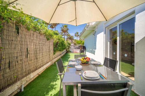 Beach Villa Ribot II by Sealand Villas