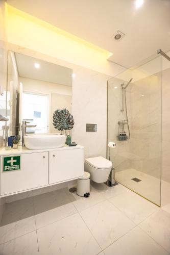 Stylish Almada Historic City apartment