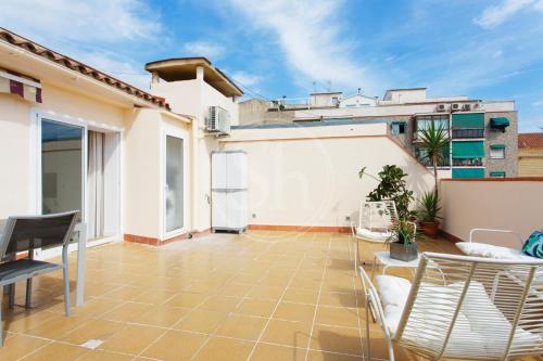Cozy apartment with terrace & views Sagrada Familia