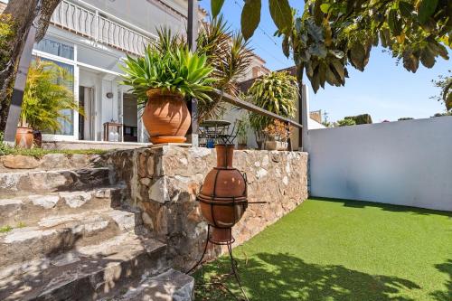 Panoramic Sea Views - Close to golf course RDR543