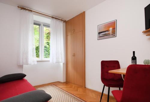 Central Apartment with terrace