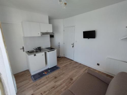 Studio vue mer & accès direct à la plage