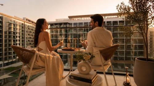 Azizi Riviera Studio with Pool, Gym & Parking