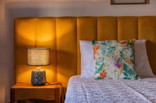 Ponta Delgada City Retreat