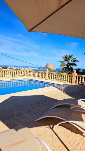Coco Villa with panoramic views and private pool