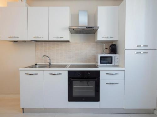 Xenia Milano - Studio apt in Via Monte Palombino 2