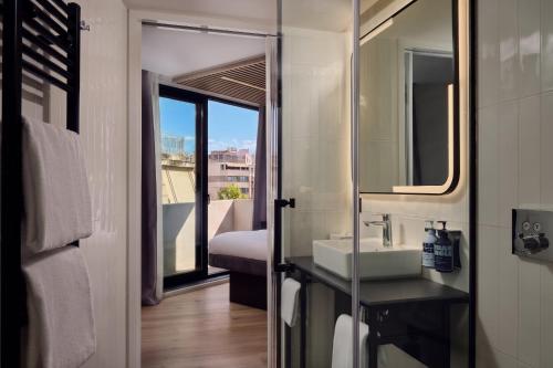 Grea Iras Apartments