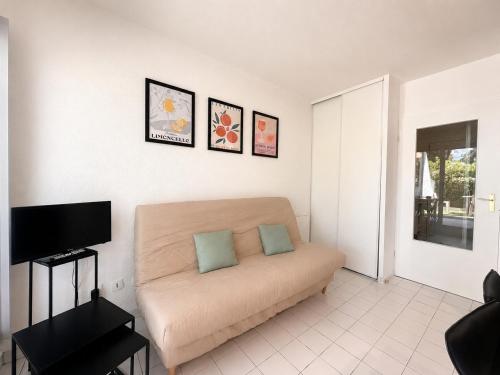 Studio résidence avec piscine commune et parking