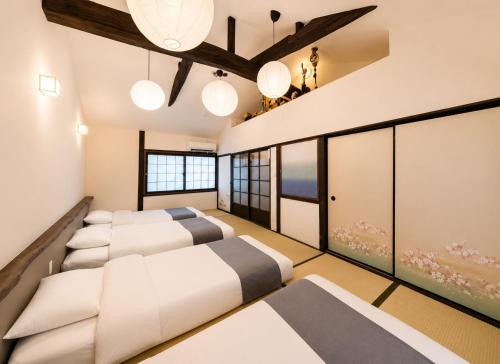 燕の家鶴橋 Tsubame House Tsuruhashi ー贅沢和モダン一棟貸しー