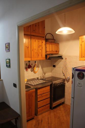 Golden Rome Studio Apartment