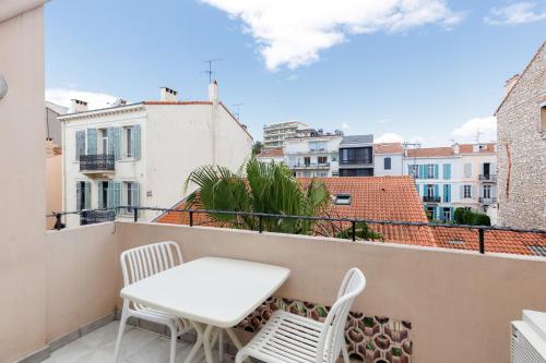 Upstays Cosy T2 with balcony 35m2