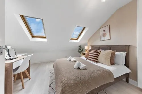 The Holloway Suite - Netflix, 3 Min to Station - Luxury photo 1