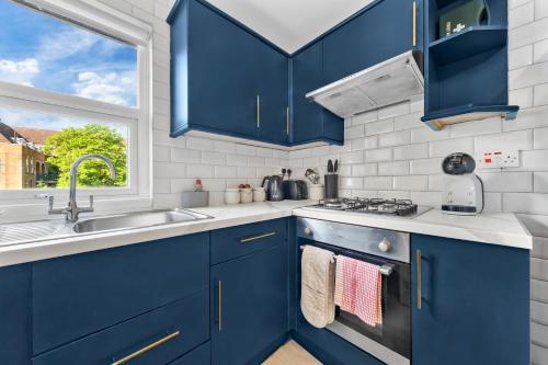 The Holloway Suite - Netflix, 3 Min to Station - Luxury photo 27