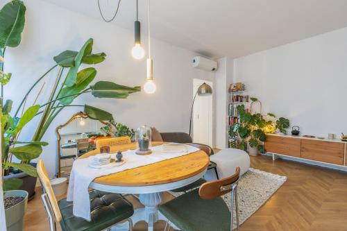 Jungle Hideaway - 2 min to Metro for Duomo