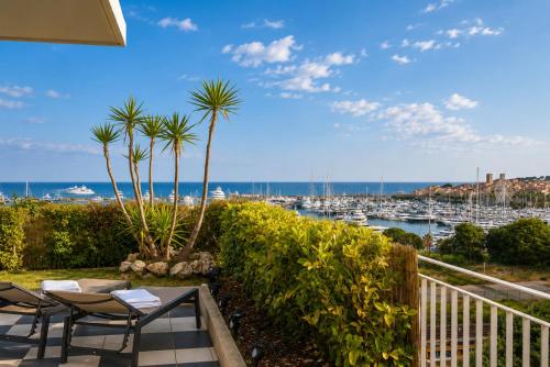 Penthouse - panoramic sea-view rooftop, Port Vauban