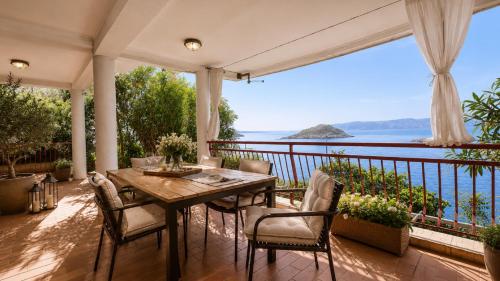 Melone Apartman 3 Senj by Villas Guide