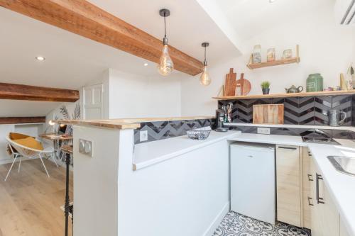 Charm et comfort Bordeaux hypercentre Duplex