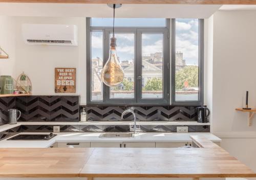 Charm et comfort Bordeaux hypercentre Duplex