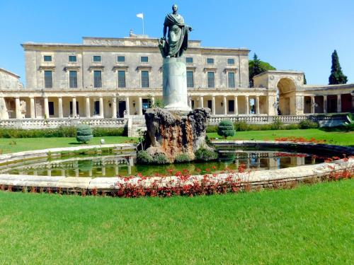 Corfu Elyra Apartments