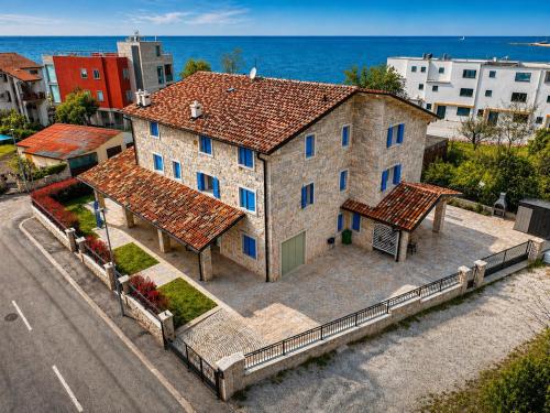 Sandi Suite by the Sea