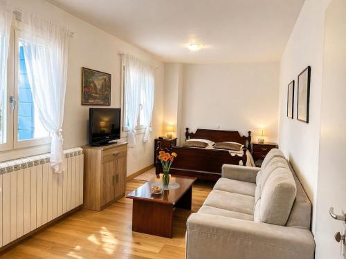 Sandi Suite by the Sea