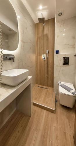 Hotel Avra