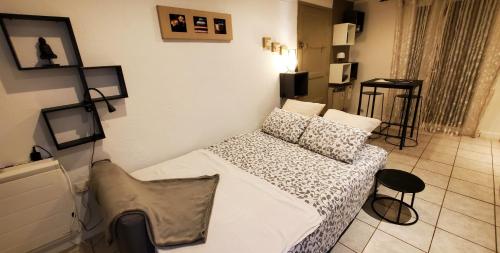 Studio en ville, calme et non-fumeur à Avignon