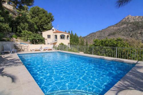 Villa with private pool - Maryvilla 0611