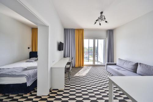 Prymasa Tysiąclecia 83A By Perfect Apart 227
