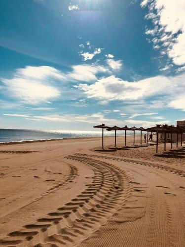 Blanco Flats, Valencia Beach & Marina