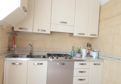 Majoituspaikan Cà Venier keittiö tai keittotila