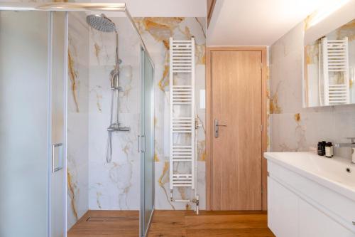 Natives 4BR Acropolis Residence by UPSTREET