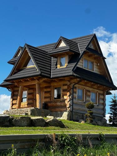 SZAŁAS CHALET NA WIYRCHU Gospodarstwo Agroturystyczne Baciary