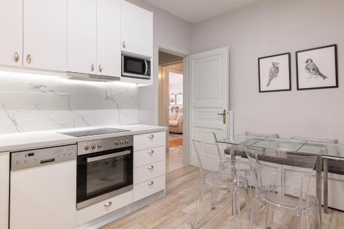Tresor, 3BD w Seaview, City Center