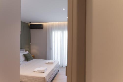 Raise Dragoumi Elegant Suite