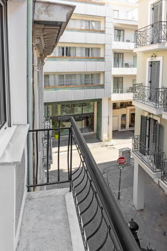 Aura of Athens 2