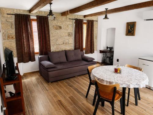 One-Bedroom Apartment in the Heart of Korcula