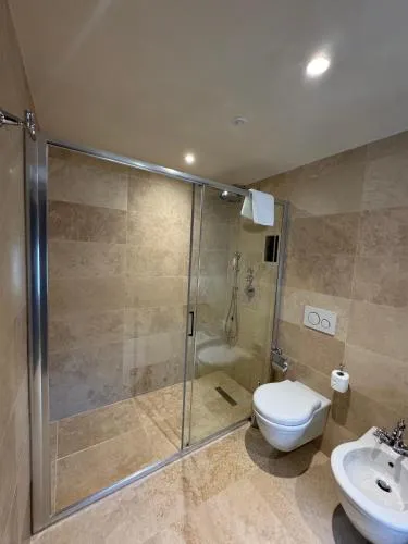 Palazzo Gambirasi Luxury Suite Roma photo 16