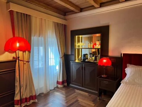 Palazzo Gambirasi Luxury Suite Roma photo 15