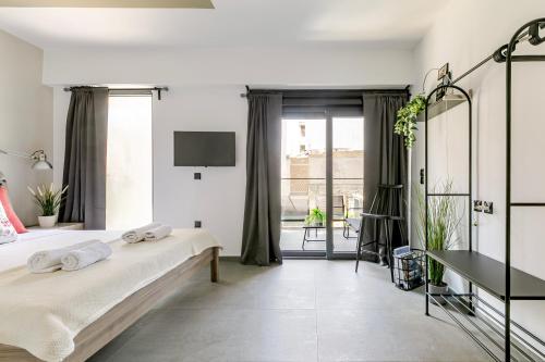 Zeni - Stylish Studio & Balcony in Athens