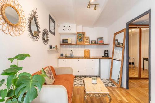 Charming 1BDR 2P flat with a garden