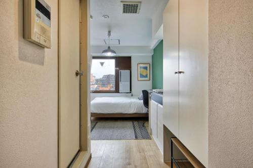 Modern Living Tokyo Komagome 506 a compact studio at excellent location