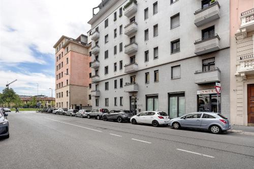 Apartment In Milan Close To Mm2