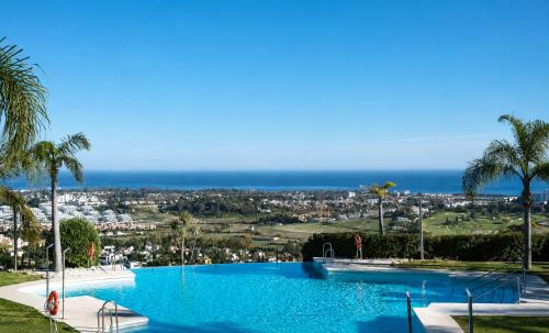 Cifuentes Horizon Sea View Penthouse with Gibraltar Views