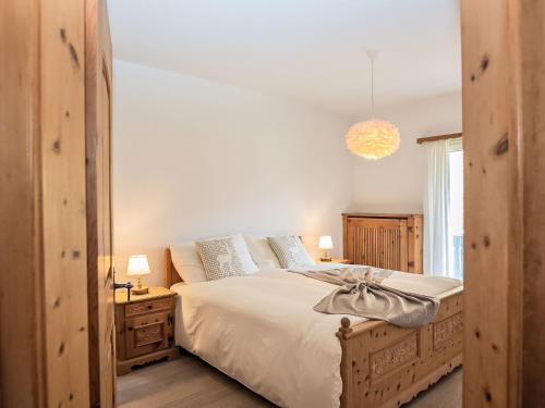 Apartment Chesa Minchületta by Interhome
